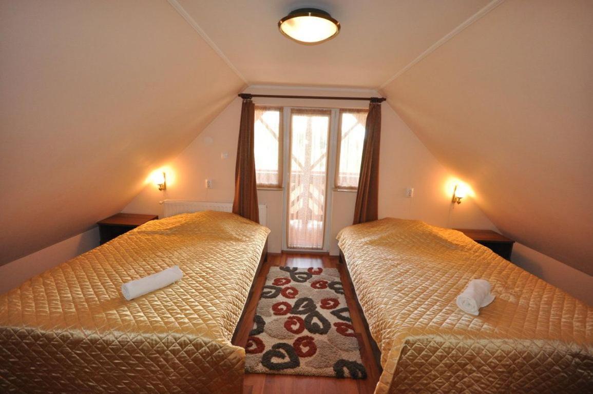 Olimpia Villa Tibod Exterior foto